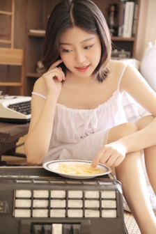 触不到的恋人